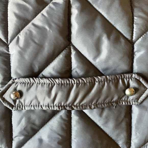 Silver Grey Quilted Puffer Dog Vest - Small - Like New - Picture 5 of 7